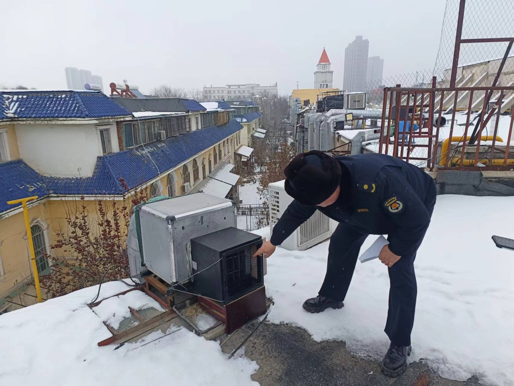 尊龙人生就是博d88持续整治餐饮油烟 坚决守护城市蓝天