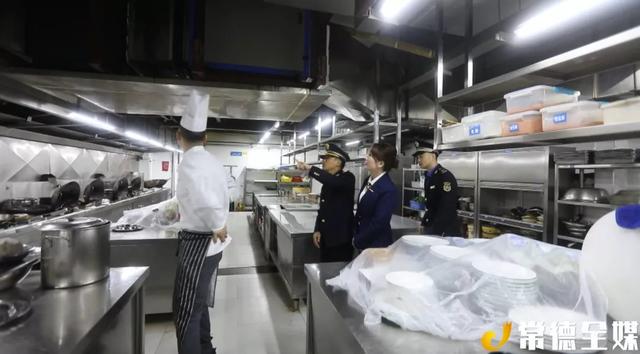 常德市城区建成区2100多家餐饮服务单位安装油烟净化设施