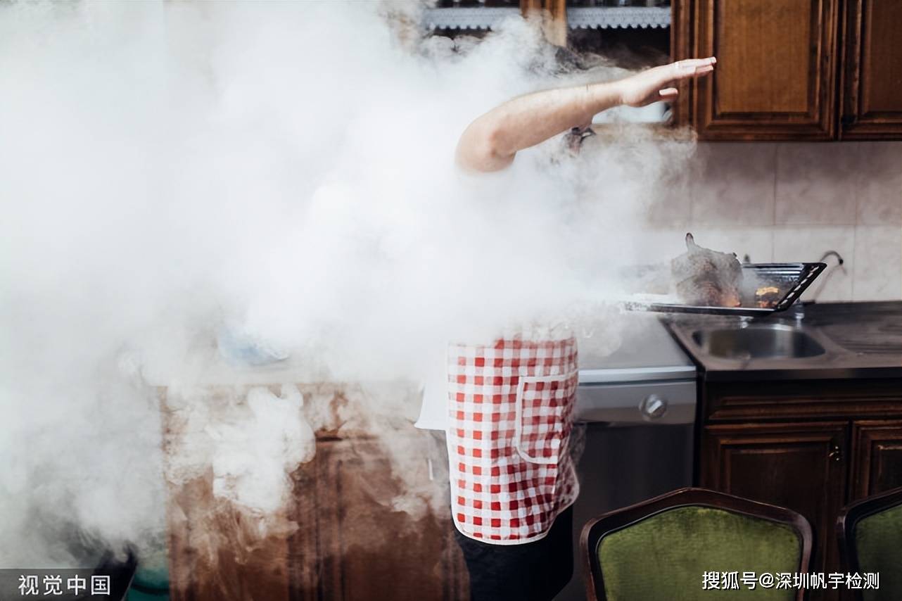 尊龙人生就是博d88，餐饮厨房油烟排放